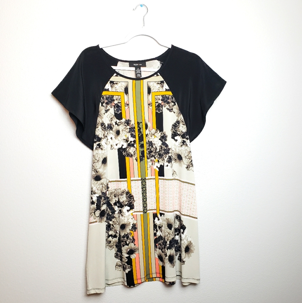 Abstract Dress - Picture 3 of 6